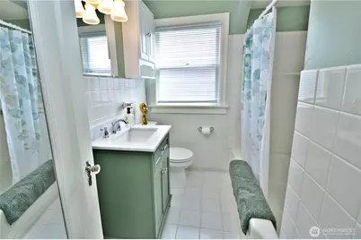 229 S 57th Street, Tacoma, WA 98408 - Photo 14