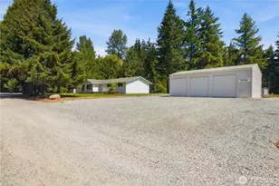 22710 253rd Ave SE, Maple Valley, WA 98038 - Photo 2