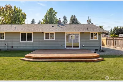 1206 S Walnut St, Burlington, WA 98233 - Photo 28