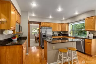19318 SE 328th Pl, Kent, WA 98042 - Photo 14