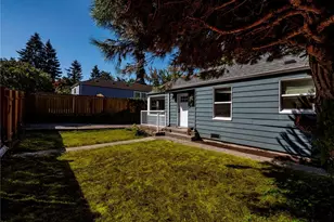 12015 69th Ave S, Seattle, WA 98178 - Photo 2