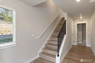 12814 66th Ave S, Seattle, WA 98178 - Photo 2