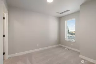 12814 66th Ave S, Seattle, WA 98178 - Photo 28