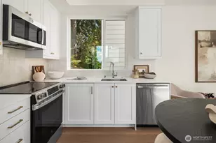 3446 13th Ave W, Seattle, WA 98119 - Photo 6