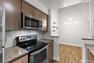 12303 Harbour Pointe Blvd, Mukilteo, WA 98275 - Photo 10