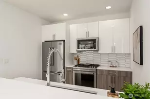 3613 Wallingford Ave N, Seattle, WA 98103 - Photo 4