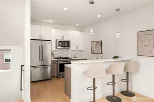 3613 Wallingford Ave N, Seattle, WA 98103 - Photo 2