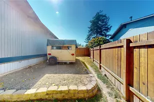 3000 NE 73rd St, Bremerton, WA 98311 - Photo 26