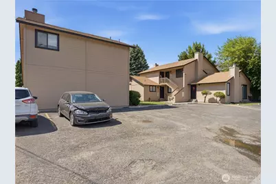 1321 Maple St #A, Wenatchee, WA 98801 - Photo 12