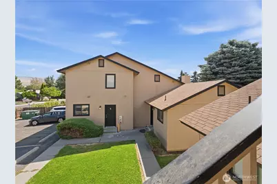 1321 Maple St #A, Wenatchee, WA 98801 - Photo 6