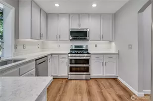 19806 121st St Ct E, Bonney Lake, WA 98391 - Photo 14