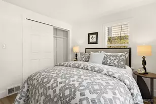 935 N 92nd St, Seattle, WA 98103 - Photo 12