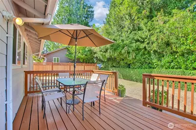 16817 15th Avenue NE, Shoreline, WA 98155 - Photo 14
