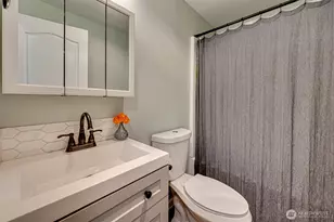 12710 NE 37th St, Vancouver, WA 98682 - Photo 14