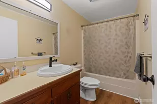 19224 Sprague Dr, Bothell, WA 98012 - Photo 20