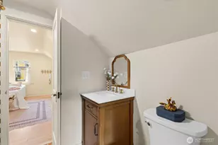 1135 NE Birch St, Camas, WA 98607 - Photo 26