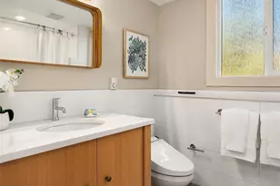 8003 NE 128th St, Kirkland, WA 98034 - Photo 30