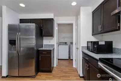 520 S 53rd Place, Renton, WA 98055 - Photo 6