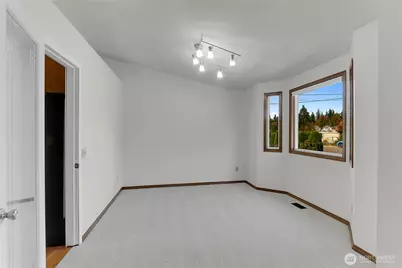 1108 118th Place SE, Everett, WA 98208 - Photo 8