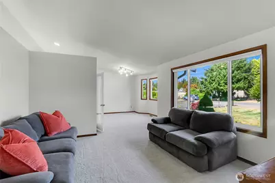 1108 118th Place SE, Everett, WA 98208 - Photo 6