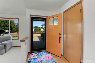 1108 118th Place SE, Everett, WA 98208 - Photo 4
