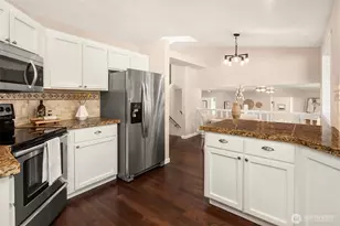 8623 242nd St SW, Edmonds, WA 98026 - Photo 10