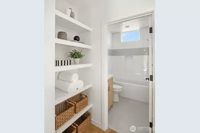 634 N 92nd Street, Seattle, WA 98103 - Photo 16