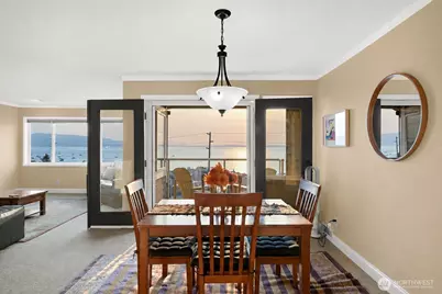 424 14th Street #403, Bellingham, WA 98225 - Photo 1