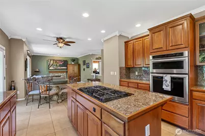 11215 29th Street SE, Lake Stevens, WA 98258 - Photo 10