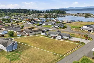 5067 NE Canal Ln, Hansville, WA 98340 - Photo 1