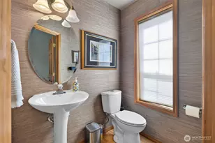 1223 199th St SW, Lynnwood, WA 98036 - Photo 20