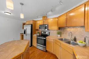 13215 97th Ave E, Puyallup, WA 98373 - Photo 12