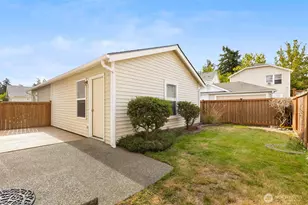 1985 Braget St, DuPont, WA 98327 - Photo 18