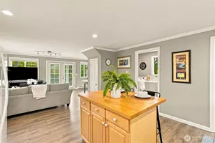 20818 Royal Anne Rd, Bothell, WA 98021 - Photo 12