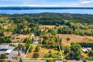 19200 Vashon Hwy SW, Vashon, WA 98070 - Photo 1