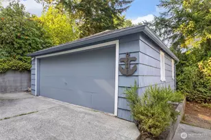 2448 Rocky Point Rd NW, Bremerton, WA 98312 - Photo 28