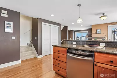 10214 1st Avenue NW #B, Seattle, WA 98177 - Photo 10