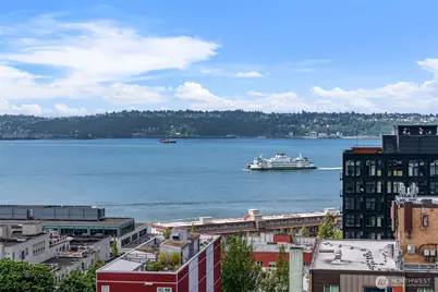 121 Vine Street #1101, Seattle, WA 98121 - Photo 2