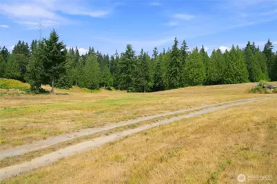 7495 Jewett Road, Clinton, WA 98236 - Photo 6