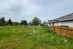 30510 37th Ave E, Graham, WA 98338 - Photo 18
