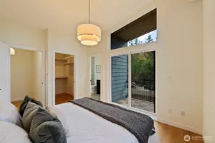 815 NE 100th St, Seattle, WA 98125 - Photo 10