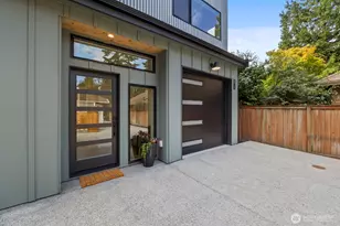 815 NE 100th St, Seattle, WA 98125 - Photo 2