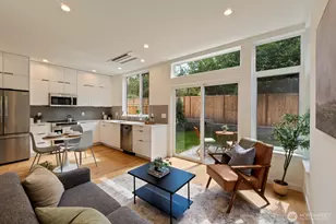 815 NE 100th St, Seattle, WA 98125 - Photo 8