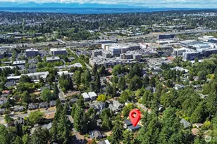 817 NE 100th St, Seattle, WA 98125 - Photo 26