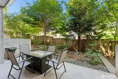 10762 SE 1st Drive #22, Bellevue, WA 98004 - Photo 24