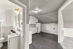 2716 Leonard Dr, Everett, WA 98201 - Photo 16