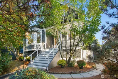 2035 N 77th Street, Seattle, WA 98103 - Photo 1