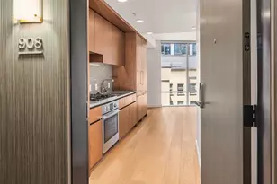 121 Stewart St, Seattle, WA 98101 - Photo 4