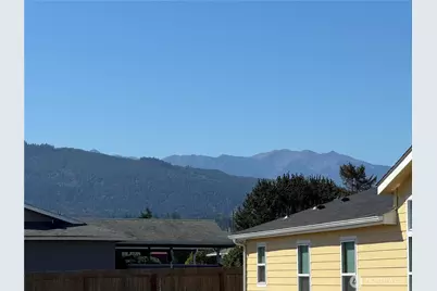 833 N Rock Rose Avenue, Sequim, WA 98382 - Photo 4