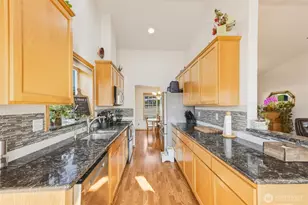 17010 Trout Dr, Mount Vernon, WA 98274 - Photo 8